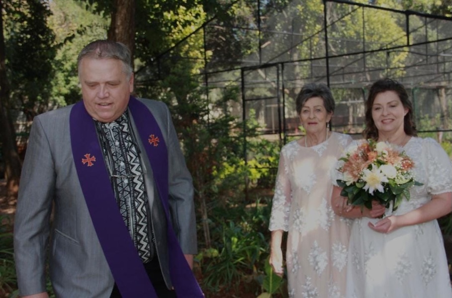 Wedding ceremony by Dr. Gerrit Rademeyer in Hondeklipbaai